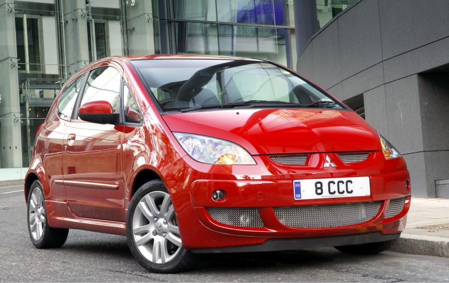  Mitsubishi Colt CZT 2005 года  (фото 6 из 31)